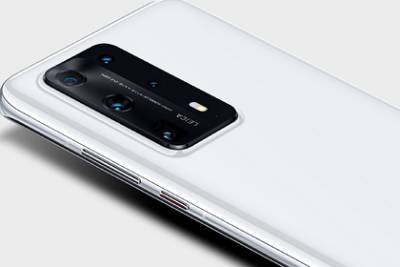 Huawei выпустила смартфон за 100 тысяч рублей