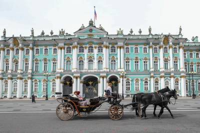 Смертность в Петербурге в июне стала рекордной за последние 10 лет