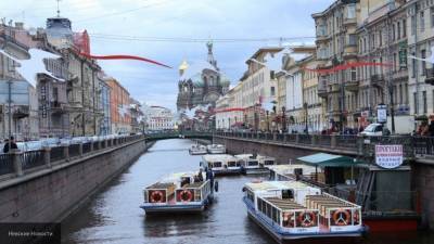 Правительство Петербурга подарит жителям Ленобласти экскурсии по городу