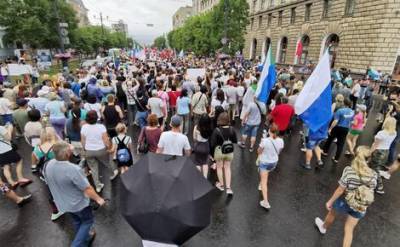 В Хабаровске проходит очередная массовая акция в поддержку арестованного бывшего губернатора Хабаровского края Фургала
