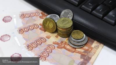 Российские семьи получат дополнительные выплаты на детей в августе