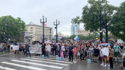 Жители Хабаровска вновь вышли на митинг в поддержку Фургала