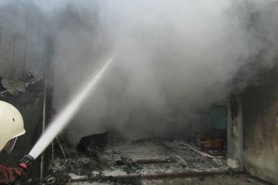 В Ивановской области загоревшуюся баню тушили 12 человек