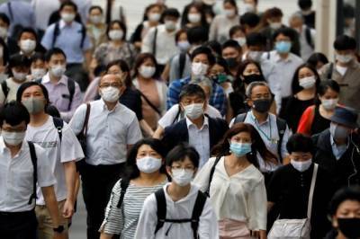 Токио третий день подряд бьет рекорд по заболеваемости коронавирусом