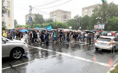 "Путина в отставку!": В Хабаровскеснова снова прошли протесты