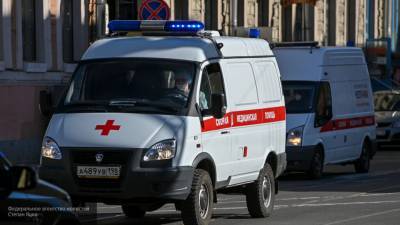 Скорая сбила пожилую женщину на переходе в Санкт-Петербурге