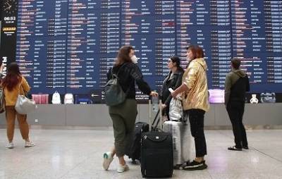 Россия обсуждает полное открытие международного авиасообщения с 11 августа