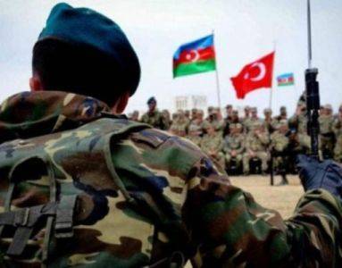 СМИ: ВС Турции и Азербайджане проводят в Нахичеване совместные учения с боевыми стрельбами