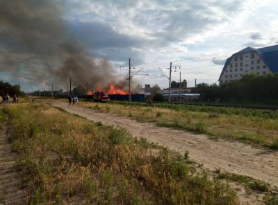 В Железнодорожном районе Воронежа произошёл пожар