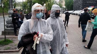 На Украине прогнозируют еще 4 тысячи смертей от коронавируса