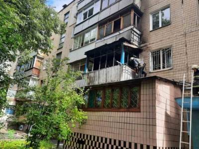 В Харькове произошел пожар в многоэтажке: фото с места ЧП