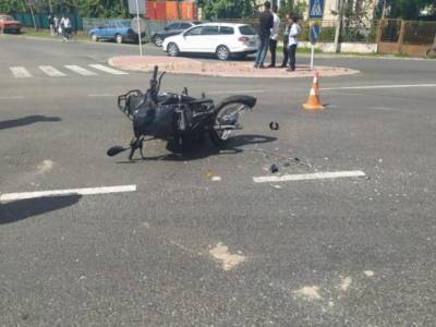 На Закарпатье столкнулись «копейка» и мотоцикл: есть пострадавшие