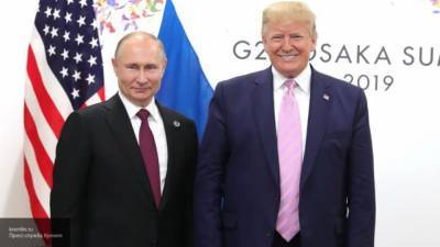 CNN назвали почти четыре десятка признаков неравнодушия Трампа к России