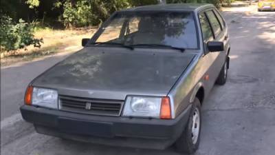 Простоял в гараже 30 лет: В Украине нашли уникальный автомобиль директора "ЗАЗ" - видео
