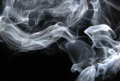 В Минздраве оценили вред от сигарет и кальяна