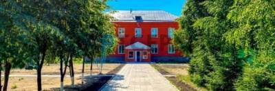 Здание омского бывшего детского сада продают как офисный центр