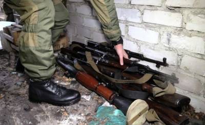 ЛНР: В зоне ООС задержаны 7 бойцов ВСУ за торговлю краденным оружием