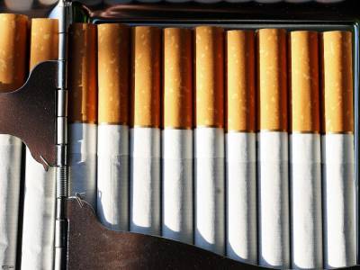 Международные табачные компании подают в международный арбитраж - ЕБА