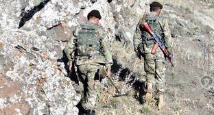 Азербайджан сообщил об обстрелах трех сел на границе с Арменией