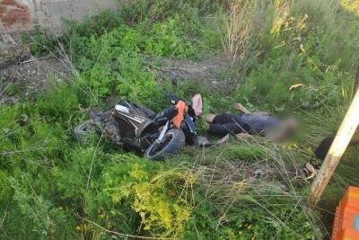 Водитель мопеда скончался по пути в больницу после ДТП в Тверской области