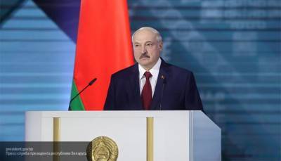 Лидер КНР поздравил Лукашенко с победой на выборах
