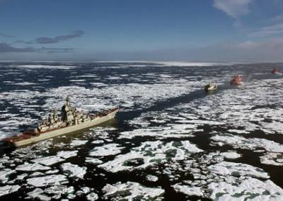 РФ планирует сделать из Северного морского пути транзитный коридор
