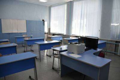 Рязанский минобр высказался о возможном закрытии школ в сентябре