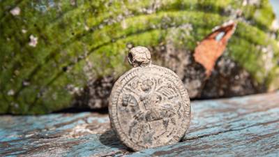 В Крыму нашли уникальный византийский медальон