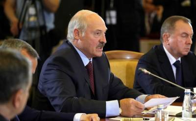 "Политика одна должна быть - люди": Лукашенко сделал первое заявление после выборов