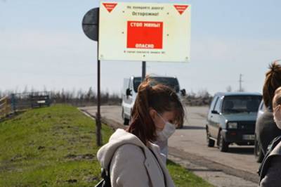 В Госпогранслужбе рассказали, сколько людей в июле пересекли границу на Донбассе