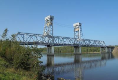 Утром 11 августа на трассе «Кола» в Ленобласти разведут мост через Свирь