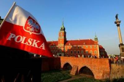 Польша потребовала срочно созвать саммит ЕС из-за ситуации в Беларуси