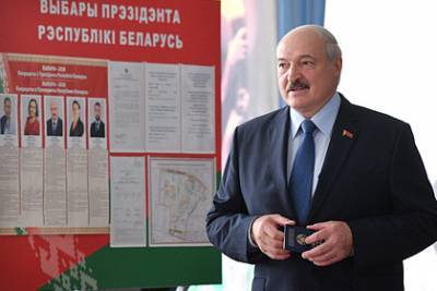 Лукашенко признал прошедшие выборы праздником