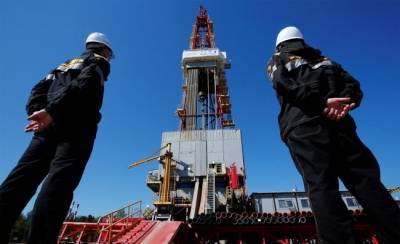 Нефтяные цены вернулись к росту, невзирая на внешние раздражители