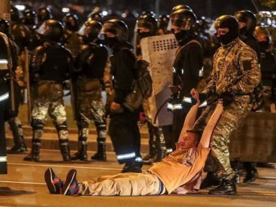 Во время массовых акций протеста в Беларуси задержаны около 3 тысяч человек - МВД