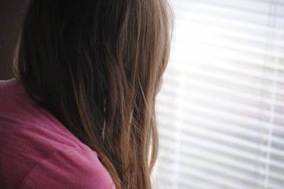 Девушка, помогавшая пережившим изнасилование подросткам, покончила с собой