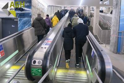 В петербургском метро не смогли подтвердить открытие «Новокрестовской» 19 августа
