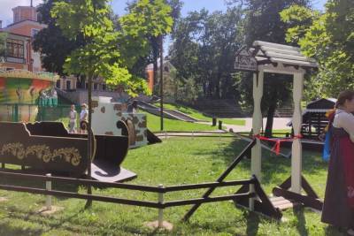 Игровая площадка для самых маленьких появилась в Детском парке Пскова