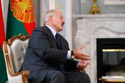 Лукашенко назвал прошедшие выборы праздником, а протестующих - овцами