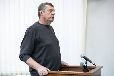 Шансонье Новиков получит ₽1 млн из госбюджета за обвинение по делу «Бухты Квинс»