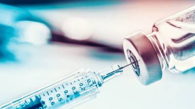 Минздрав попросили отложить сроки регистрации вакцины от коронавируса