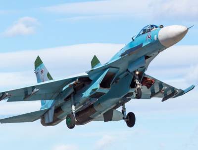 Российский Су-27 «перехватил» разведывательные самолеты США над Черным морем