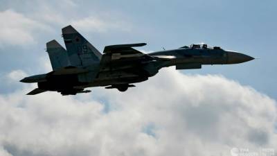 Российский Су-27 перехватил два самолёта ВВС США над Чёрным морем