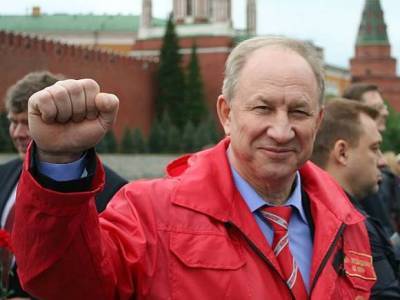 Депутат Рашкин отказался от претензий к «повару Путина» по иску о клевете