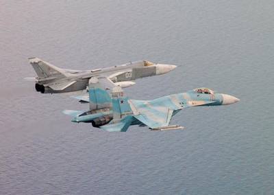 Су-27 перехватил американские самолеты над Черным морем