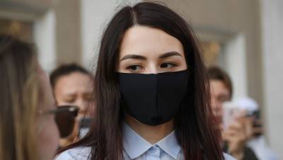 Суд запретил младшей из сестер Хачатурян участвовать в публичных мероприятиях