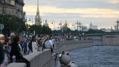 В Санкт-Петербурге предупредили о дожде и грозах