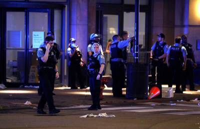 Больше ста человек задержали после массовых беспорядков в Чикаго