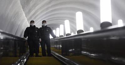 Раскрыта схема мошенничества московских полицейских в метро