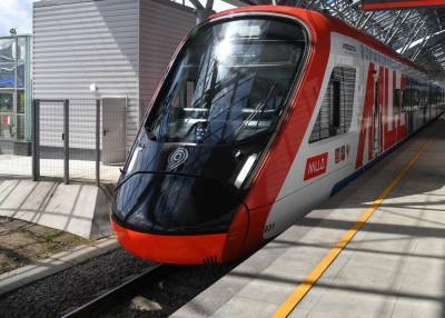 Первый поезд "Ласточка" в ливрее МЦД начал курсировать на диаметре "Курско-Рижский"